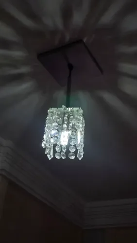 Luminária em. Metal