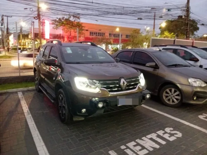 Renault Duster Iconic 1.3 TB 16V Flex Aut. 2024