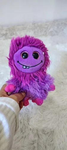 Monstrinhos Beanie ?