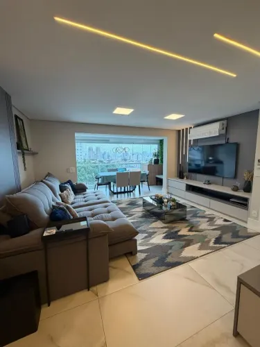 Apartamento MOBILIADO à Venda com 2 dormitórios, 2 vagas de garagem, com 84 m² - Ipiranga