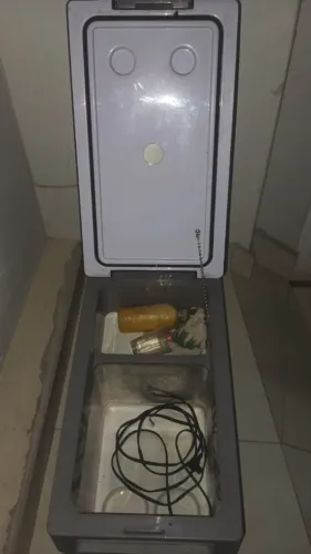 Vendo geladeira caminhao