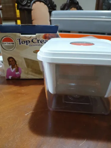 Desorador/coador de iogurte