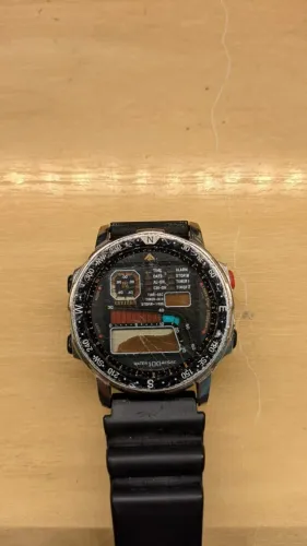 Relogio Citizen Windsurf D060 (Usado)