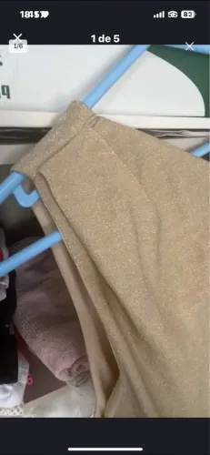 Vestido dourado novo G