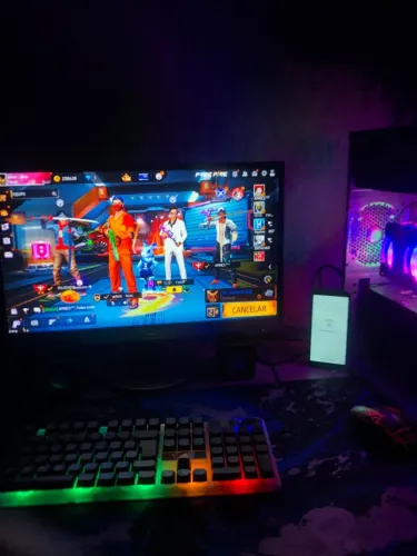 Vendo monitor AOC