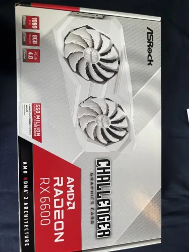  RX 6600 - Challenger White AMD