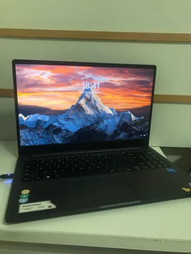 Notebook Samsung Galaxy Book 2 512Gb com 20GB de RAM