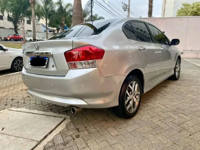 Honda City Sedan EX 1.5 Flex 16V 4P Aut. 2011