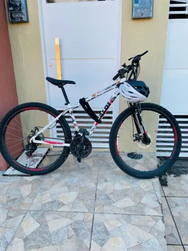 BICICLETA CALOI VULCAN ARO 29