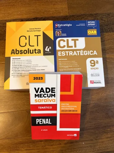 Conjunto de Livros para o Estudo do Direito.
