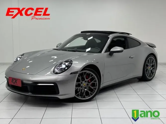 Porsche 911 Carrera Coupe 2021
