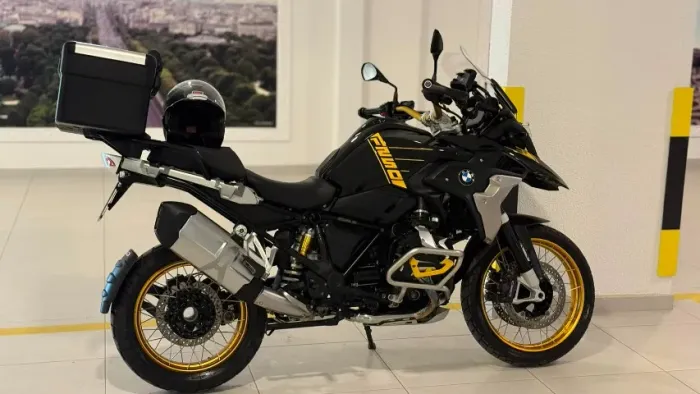 Bmw R1250 GS Série 40 anos - Raridade apenas 8300 km