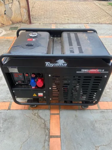 Gerador de energia 12,5 kVA