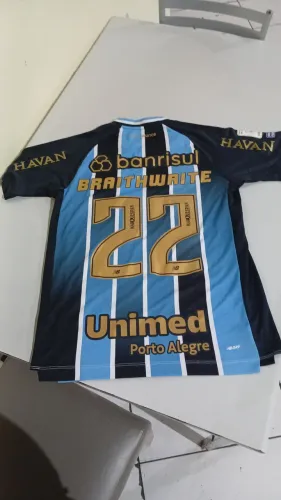 Camisa grêmio oficial do próprio jogador tenho como provar. 2026 com todos patch oficiais