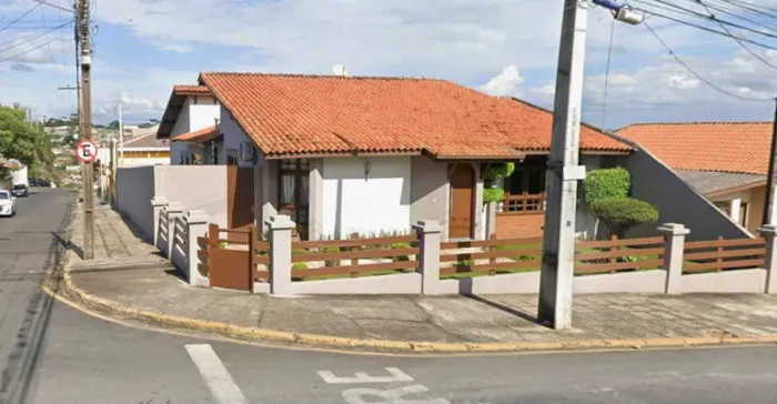 Casa Comercial para Alugar na Ronda