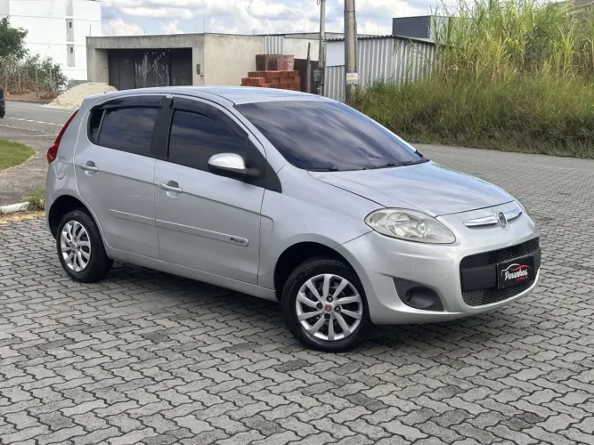 Fiat Palio Attractive 1.0 EVO Fire Flex 8V 5P 2013