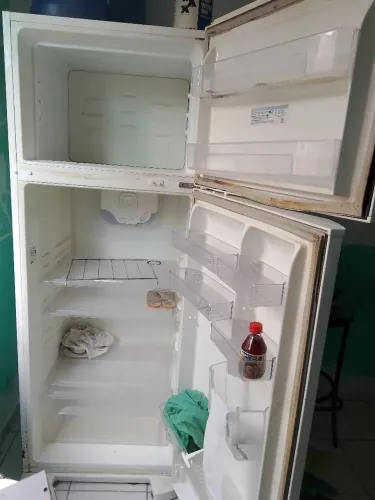 Vendo geladeira pra concerto