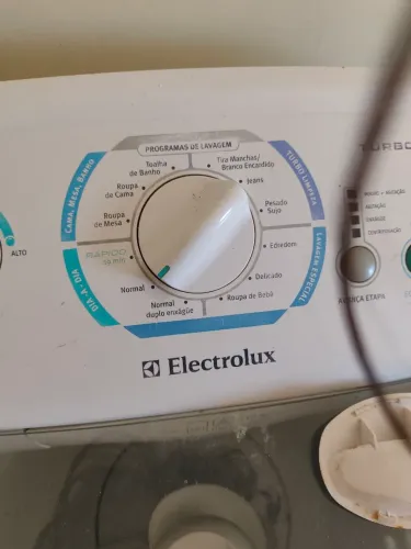 Máquina de lavar Eletrolux 12 kg