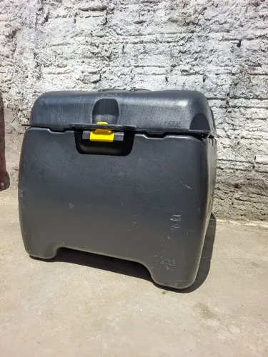 Baú universal 160L mais suporte universal 