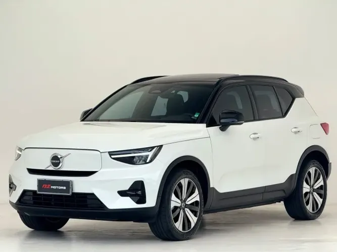Volvo XC40 Recharge Plus (elétrico) 2023