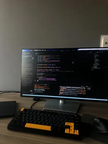 Monitor Dell P2425H 24" IPS 100Hz - Garantia Dell até Maio/2028