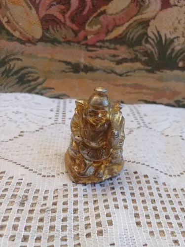 Escultura Buda em metal pequena uns 8cm