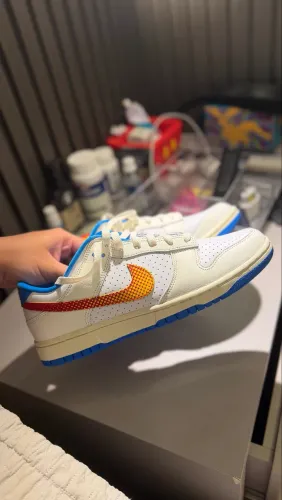 Nike Dunk Branco e Azul 