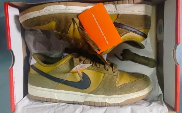 Nike Dunk Low SE Ochre
