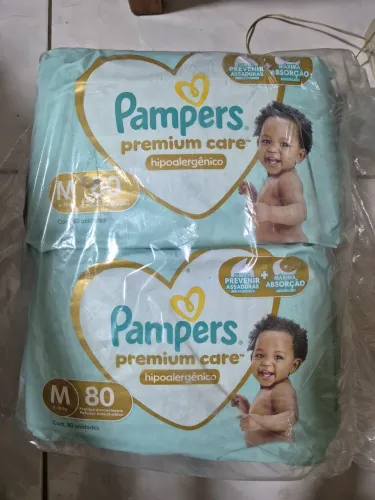 2x Fraldas M Pampers PREMIUM CARE fechadas