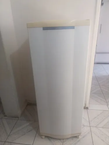 Vende-se geladeira cônsul