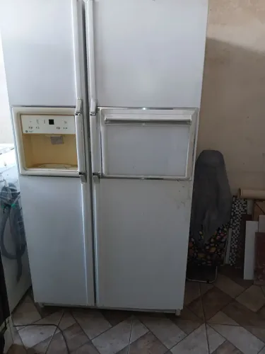 Refrigerador side by said funcionando perfeitamente e sem avarias