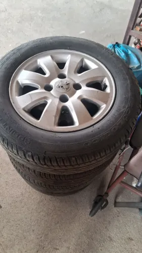 Vendo rodas do Peugeot