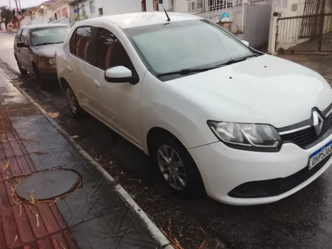 Renault Logan Expres. Easyr Hi-flex 1.6 8V 2016
