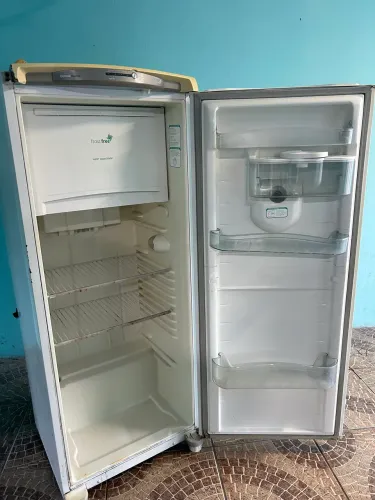 Geladeira Consul Facilite Frost Free