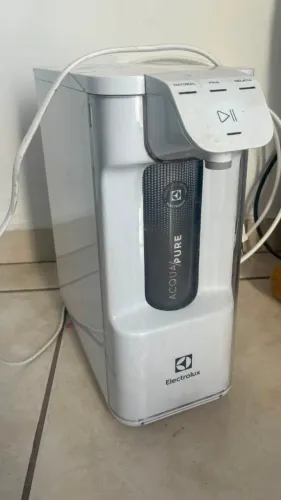 Purificador De Água Electrolux Normal Fria e Gelada