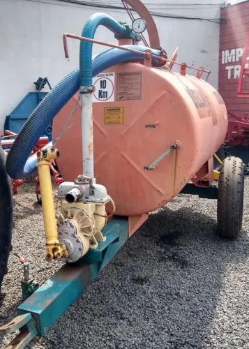 Chorumeira Distribuidora Esterco Liquido