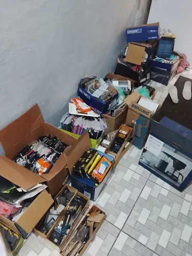 VENDO ESSES LOTE OLHEM A DESCRIÇÃO