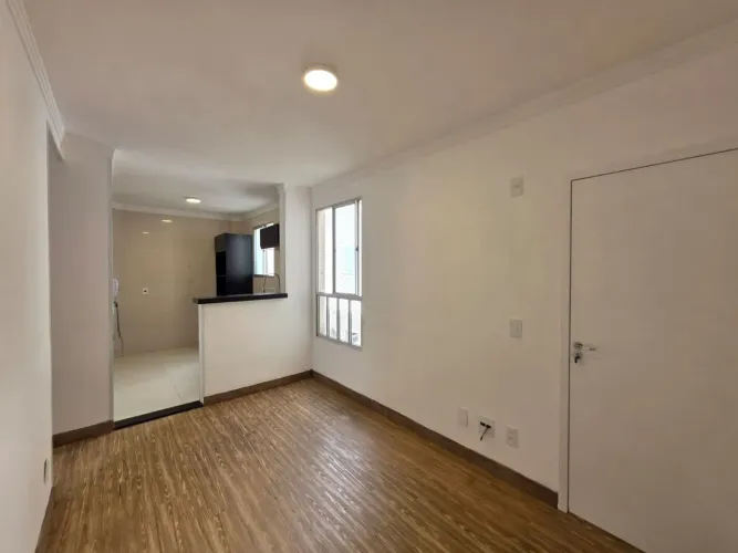 Apartamento com 2 dormitórios à venda, 40 m² por R$ 225.000,00 - Condomínio Solar dos Sabi