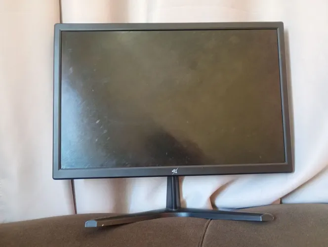 Monitor BRX 19" 60Hz - 1080p - Funcionando