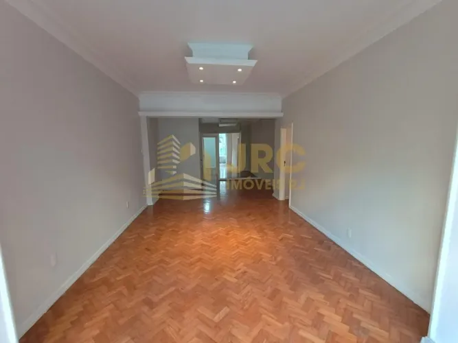 Apartamento para Venda em Rio de Janeiro - RJ no bairro Copacabana