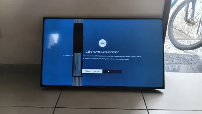 TELEVISÃO SAMSUNG 43" (COM DEFEITO)