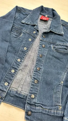 Jaqueta Jeans anos 2000