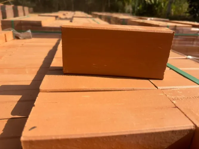 Tijolos laminados direto de fabrica
