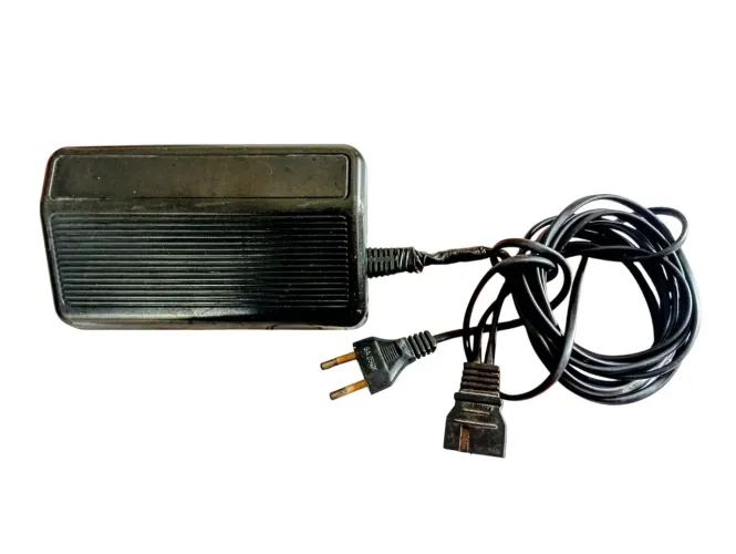 Pedal motor de máquina de costura singer NO 988274-097