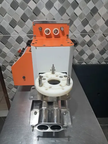 Maquina de salgado