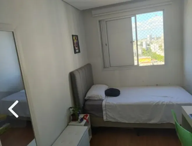 Cama solteiro com cabeceira king star