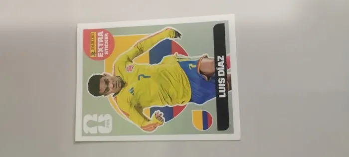 Figurinha lendária copa 2026 Luis dias prata  Raul Jimenez ouro 