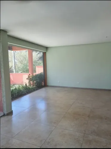 Prédio comercial com 200m² à venda no Bairro Cristo Redentor - Porto Alegre - RS