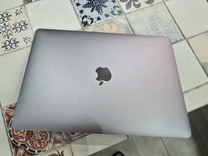 MacBook Pro 2017 - Core i7 Excelente estado  