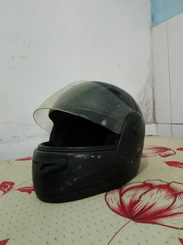 Capacete